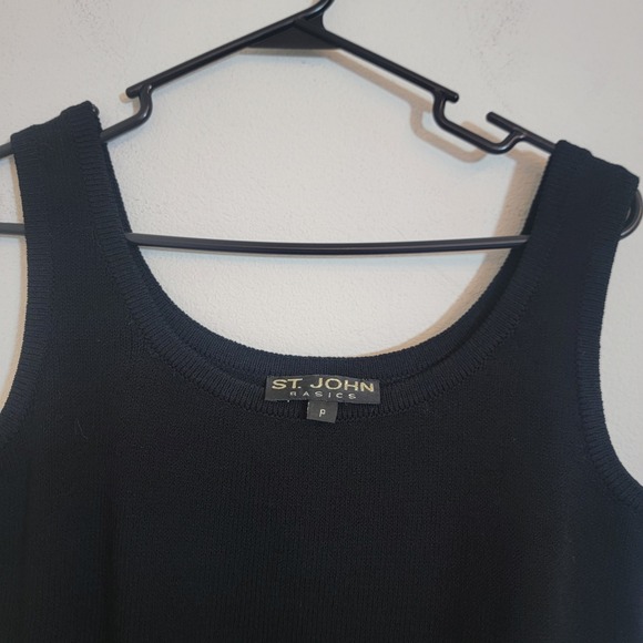 St. John Basics Black Santana Knit Scoop Neck Tank Quiet Luxury Minimalist - Picture 4 of 9